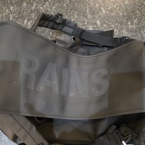 Rains Black Duffel Bag Men/Women